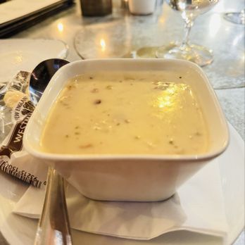 The Berkeley Bistro + Bar - Clam Chowder - Salad Near Me - Boston, Massachusetts