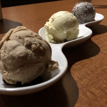 Sorella - Gelato trio. - Pizza Near Me - Newport, Oregon Sorella - Gelato trio. - Pizza Near Me - Newport, Oregon