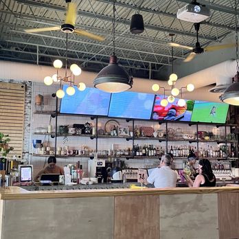 Sally Ann’s - Interior - Cafes Near Me - Pittsburgh, Pennsylvania