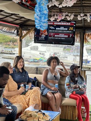 Whitlow's on Water by null