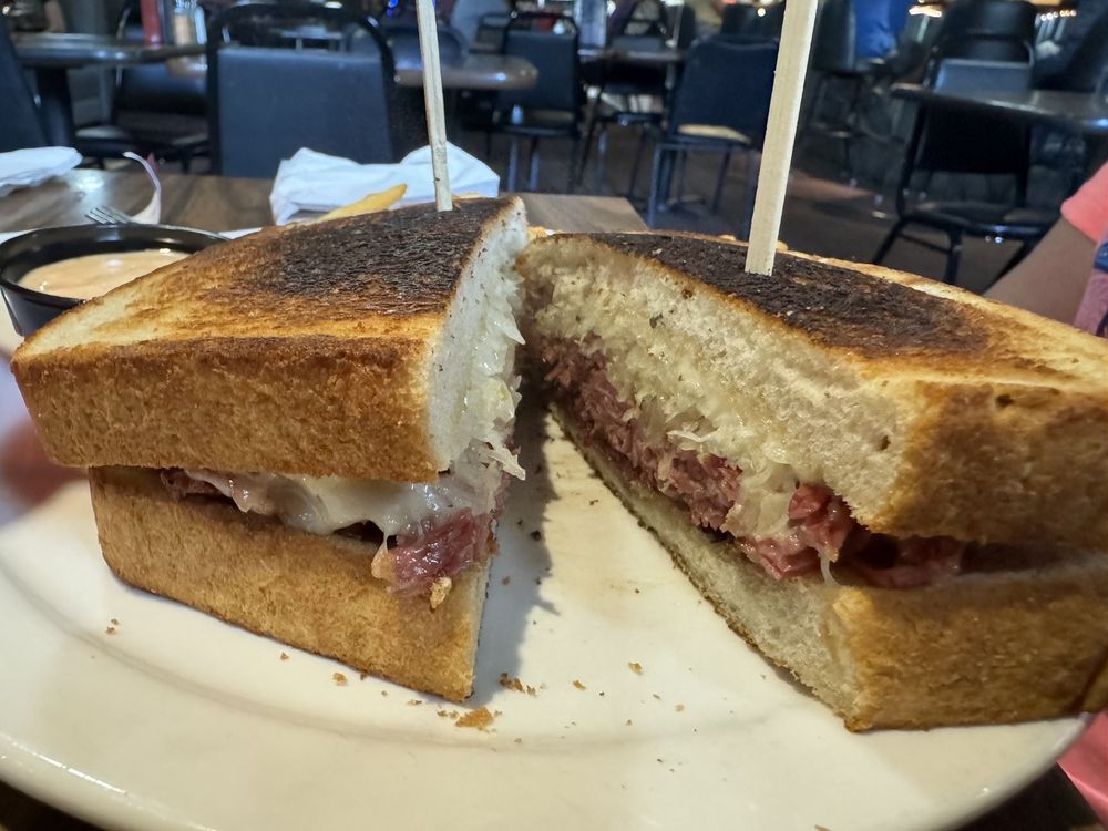 Food from Freddie's Tavern