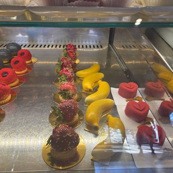 Baklovah Bakery - Desserts Near Me - San Antonio, Texas Baklovah Bakery - Desserts Near Me - San Antonio, Texas