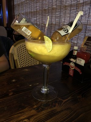 Howl At The Moon 46 Photos 78 Reviews Sports Bars 585 E 189th St Bronx Ny United States Restaurant Reviews Phone Number Menu