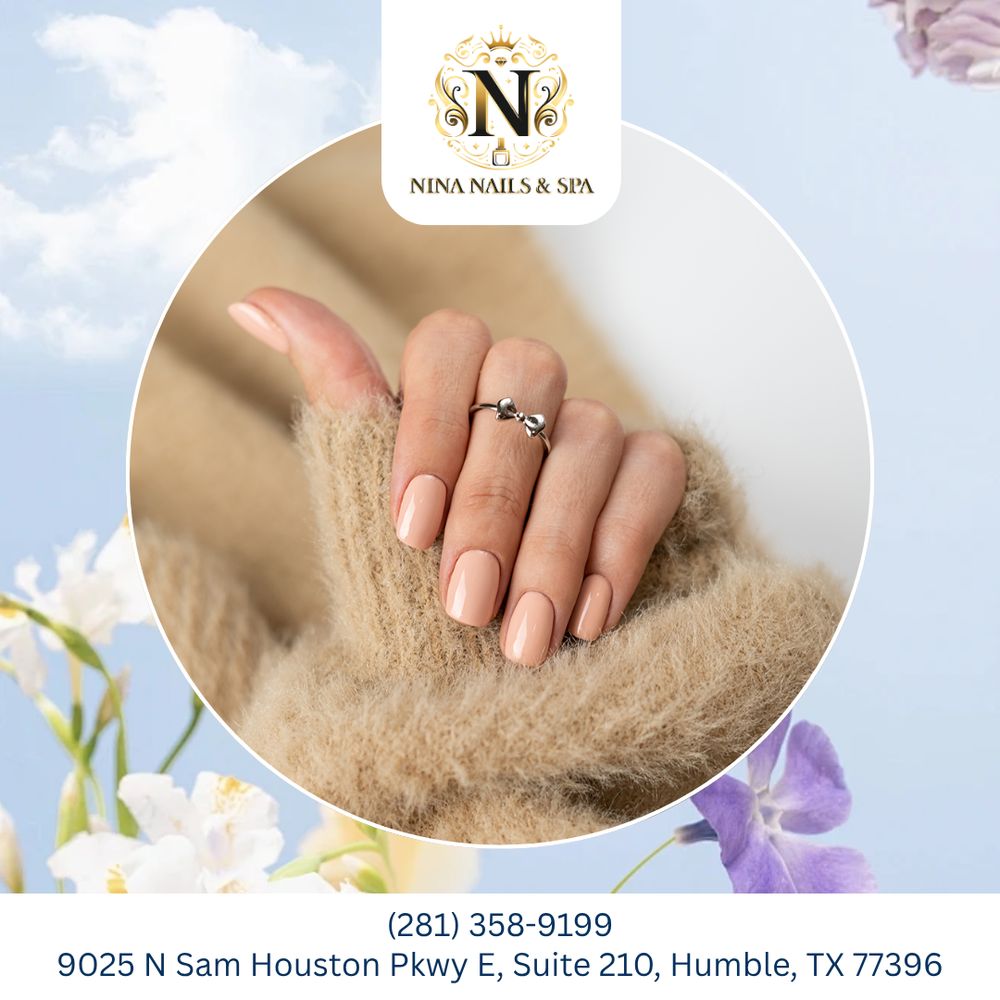 Nina Nails & Spa Logo