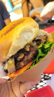 Burger Lounge by null