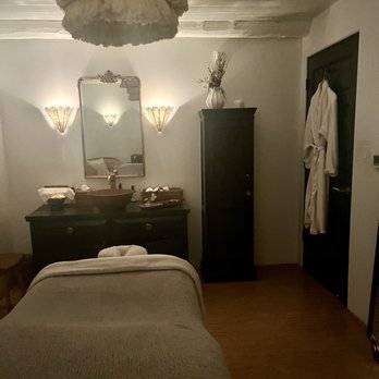 La Vidorra Spa - Massage room - Day Spas Near Me - Scottsdale, Arizona La Vidorra Spa - Massage room - Day Spas Near Me - Scottsdale, Arizona