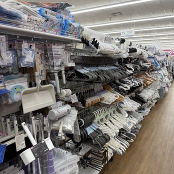 Daiso - Department Stores Near Me - Stockton, California