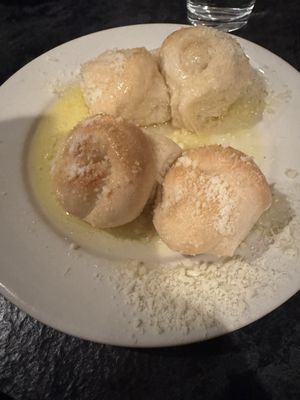 Paesano's Italian Restaurant by null