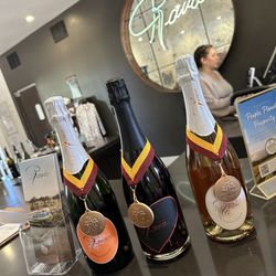 Rava Wines