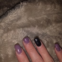 Broken nail in Two days... Broken nail in Two days...