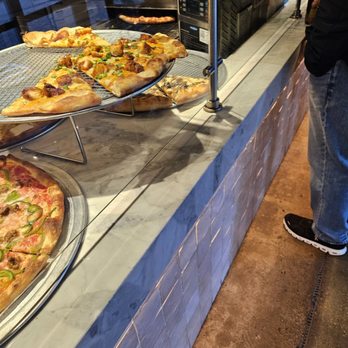 ANDY’S PIZZA - BALLSTON - Updated January 2026 - 53 Photos & 95 Reviews