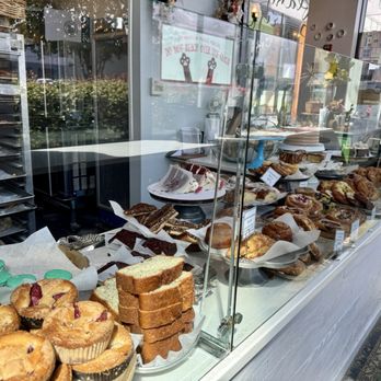 Choux Choux Bakery - Coffee & Tea Near Me - Everett, Washington