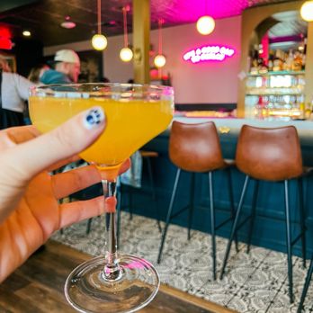 Parlay Restaurant - Mimosa time!! It's a good day to parlay - Pizza Near Me - Methuen, Massachusetts