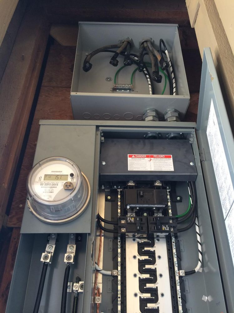 Slide of Amico's Electrical Services