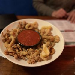 The Old Spaghetti Factory - Fried calamari