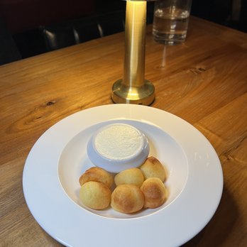 Redbird - Complimentary cheese bread - New American Near Me - Los Angeles, California
