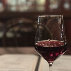 El Viejo Almacen - Loiza - Wine