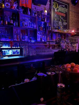 Dean's Downtown by null