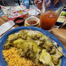 Green chili pork Burrito absolutely amazing ... Green chili pork Burrito absolutely amazing ...