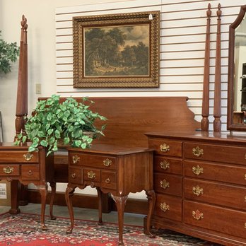 WASPCA Thrift Shop - The quality of this mahogany Link Taylor bedroom suite is exceptional! - Thrift Stores Near Me - Winchester, Virginia WASPCA Thrift Shop - The quality of this mahogany Link Taylor bedroom suite is exceptional! - Thrift Stores Near Me - Winchester, Virginia