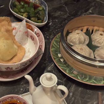 Mr. H - Chinese Near Me - Boston, Massachusetts Mr. H - Chinese Near Me - Boston, Massachusetts