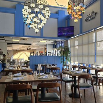 Kalimera Bar and Grill - Inside - Turkish Near Me - Santa Rosa, California