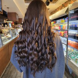 Beautiful 'LA Curls'.