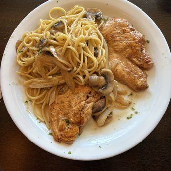 Sabor & Sazon - Chicken Marsala - delicious - Italian Near Me - Paso Robles, California Sabor & Sazon - Chicken Marsala - delicious - Italian Near Me - Paso Robles, California