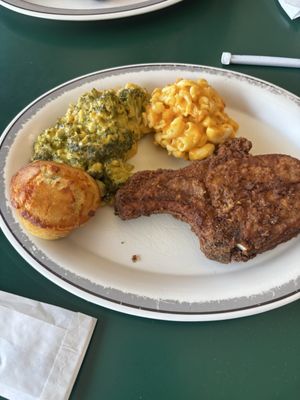 Filet & Vine by null