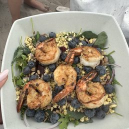 Superfood salad with shrimp