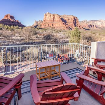Cozy Cactus - Courthouse deck, looking out at Bell Rock and Courthouse Butte. - Hotels Near Me - Sedona, Arizona Cozy Cactus - Courthouse deck, looking out at Bell Rock and Courthouse Butte. - Hotels Near Me - Sedona, Arizona