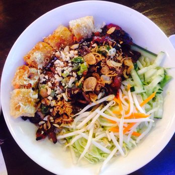 Boulder Pho - Bun thit nuong cha gio (noodles w/ pork & egg roll - $9.50) - Vietnamese Near Me - Boulder, Colorado