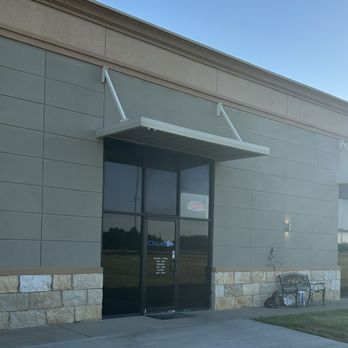 Cloud Nine Pet Resort - Entrance - Pet Sitting Near Me - Wylie, Texas Cloud Nine Pet Resort - Entrance - Pet Sitting Near Me - Wylie, Texas