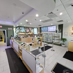 MothaPlant St. Albans Dispensary - MothaPlant St. Albans Dispensary