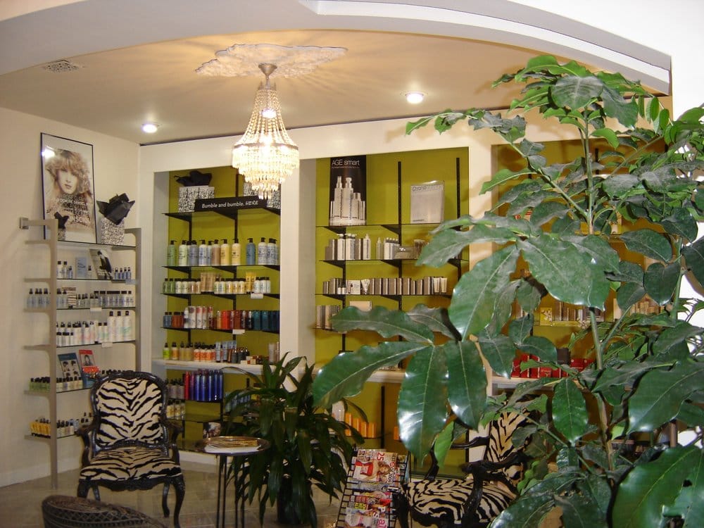 ROBIN STILES HAIR FACE BODY 10 Photos 56 E Andrews Dr, Atlanta