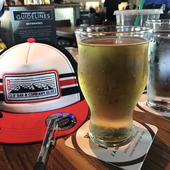 Yard House - Pineapple Cider to go with my Pineapple Chicken. 130 beers on Tap. 129 to go. - New American Near Me - Concord, California