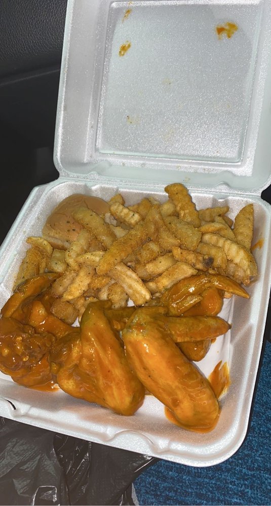 BIG BABY BURGERS & WINGS Updated October 2024 4765 US61, Tunica