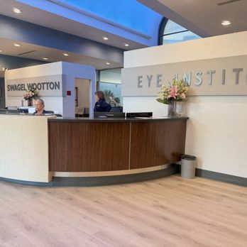 Swagel Wootton Eye Institute - Mesa - Entrance/Front Desk - Ophthalmologists Near Me - Mesa, Arizona Swagel Wootton Eye Institute - Mesa - Entrance/Front Desk - Ophthalmologists Near Me - Mesa, Arizona