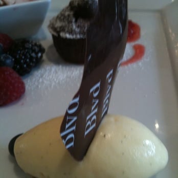 The Blvd - Dessert sampler: vanilla ice cream - New American Near Me - Beverly Hills, California