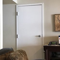 The Beach on Longboat Key - The only real con at this place. The conjoined door that wasn't very well insulated to block out sound.
