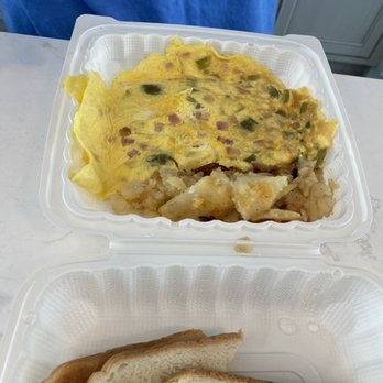 Robin’s Nest - Belmar - Wraps Near Me - Belmar, New Jersey