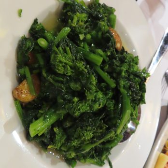 Riella's Homestyle - broccoli rabe - Pizza Near Me - Levittown, New York Riella's Homestyle - broccoli rabe - Pizza Near Me - Levittown, New York