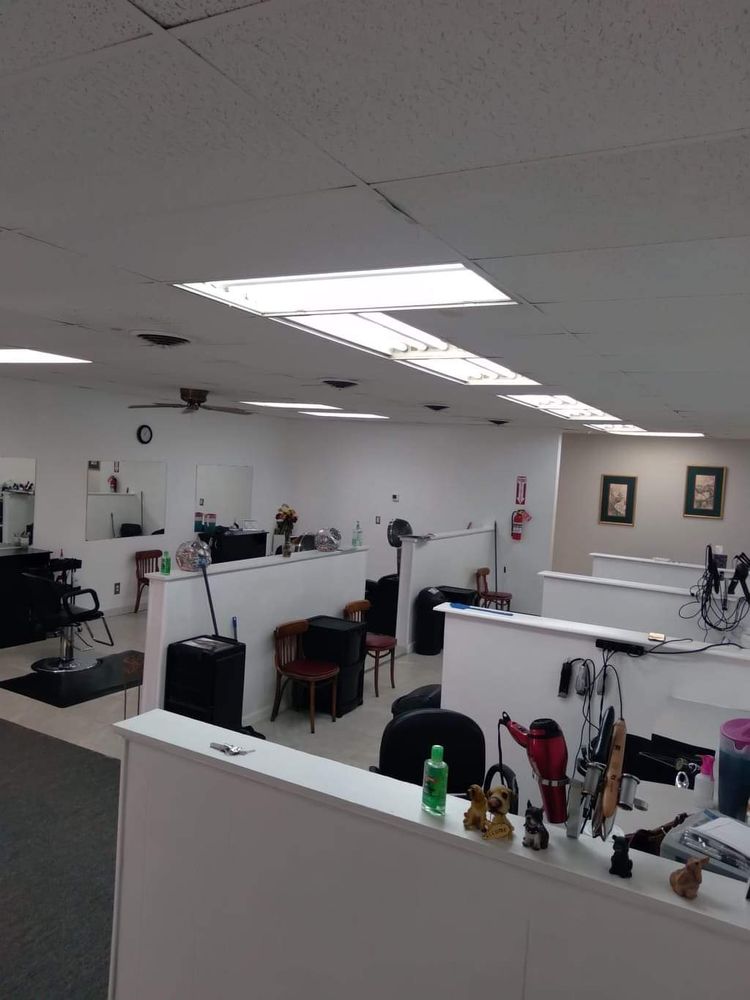 THE LION’S DEN 2 0 Updated August 2024 1414 S Joplin Ave, Joplin