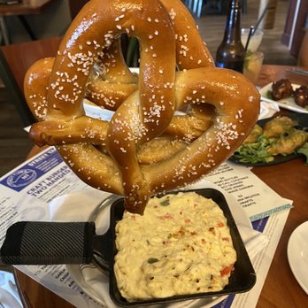 Hot Tuna - Pretzel and crab dip - Bars Near Me - Virginia Beach, Virginia Hot Tuna - Pretzel and crab dip - Bars Near Me - Virginia Beach, Virginia