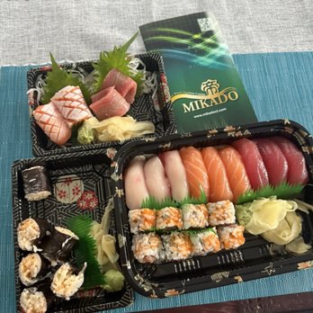 Mikado Japanese Restaurant - Tricolor sushi, Spicy Scallop Roll - Japanese Near Me - Middletown, Connecticut Mikado Japanese Restaurant - Tricolor sushi, Spicy Scallop Roll - Japanese Near Me - Middletown, Connecticut