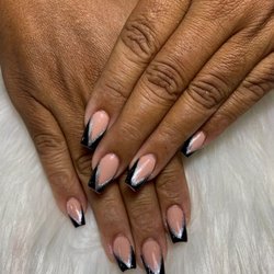 Eliza Unisex Salon y Spa