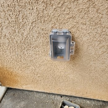 Lugo's Handyman Services - Exterior outlet installation - Handyman Near Me