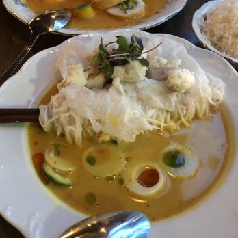 NaKorn - Jumbo Lump Blue Crabmeat - Thai Near Me - Evanston, Illinois