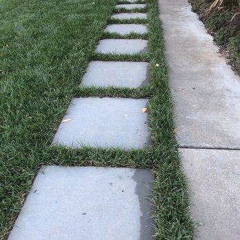 La Sierra Quality Landscape - Stepping stones - Landscaping Near Me - San Martin, California La Sierra Quality Landscape - Stepping stones - Landscaping Near Me - San Martin, California