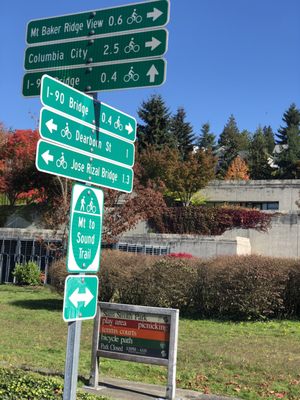 Sam Smith Park by null